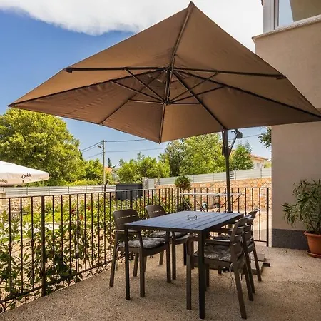 Appartement Rea Malinska